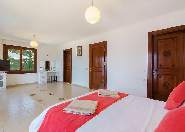 Kuluhana Villa